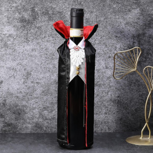 Dracula wine bottle cover